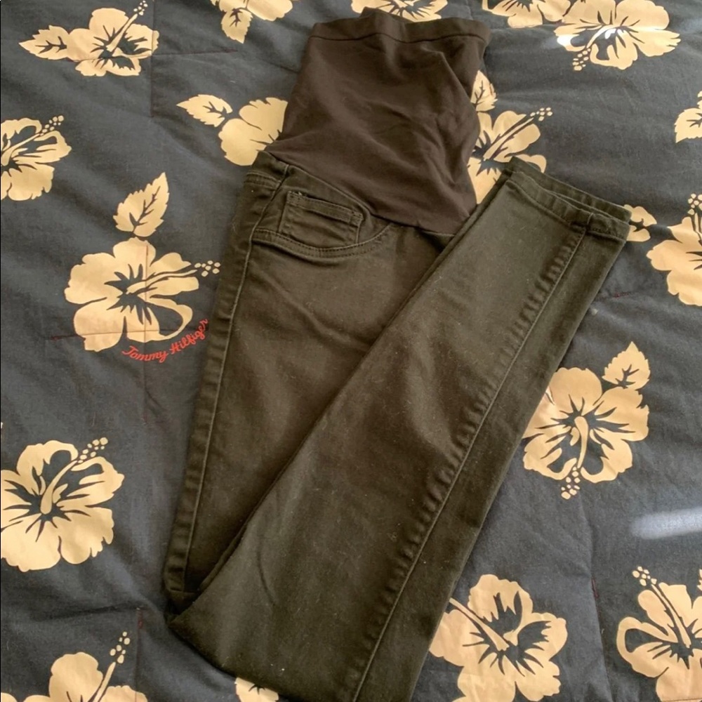 😎SOLD😎Black Maternity Skinny Jeans (S)